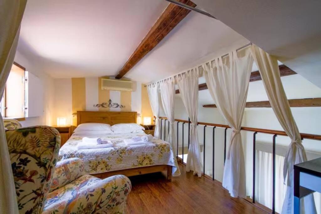 Appartamento Borgo Apostoli Флоренція Екстер'єр фото