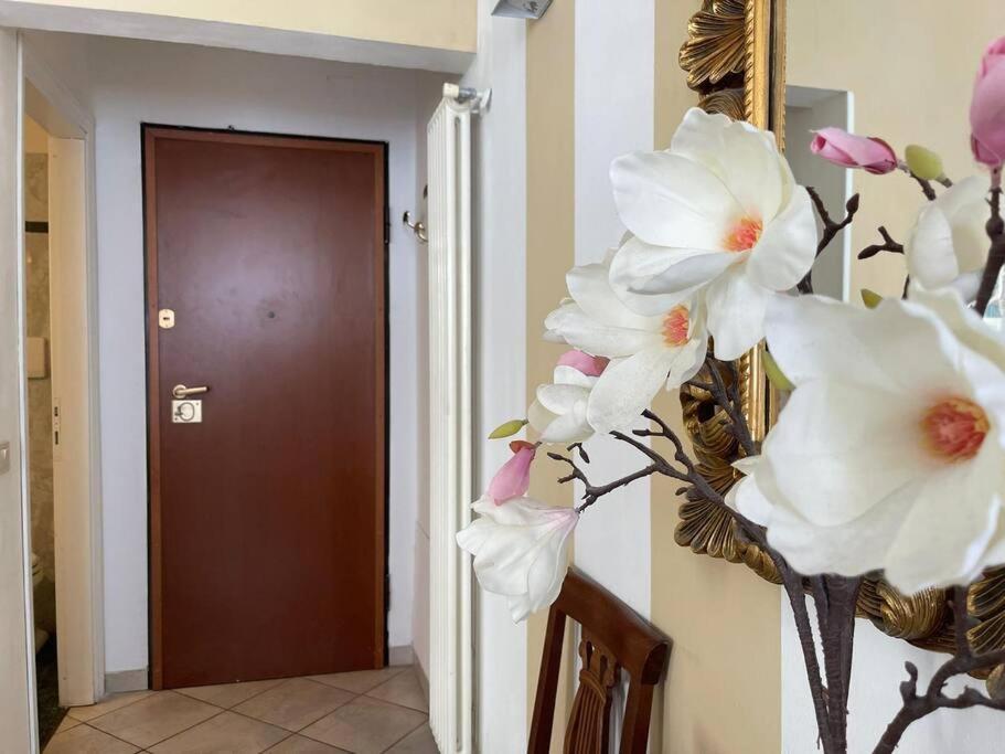 Appartamento Borgo Apostoli Флоренція Екстер'єр фото